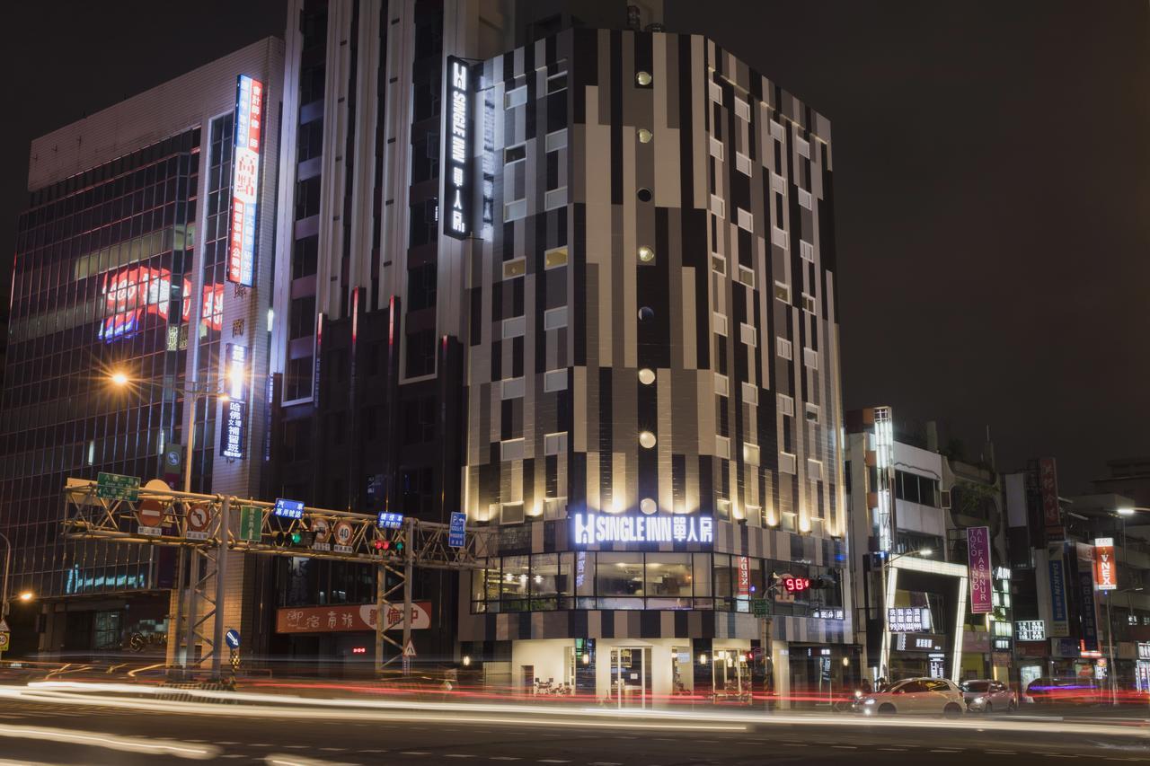 Single Inn-Kaohsiung Station Buitenkant foto